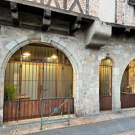 Poppy Appartement De Charme A 2 Min Centre-Ville Figeac Ngoại thất bức ảnh