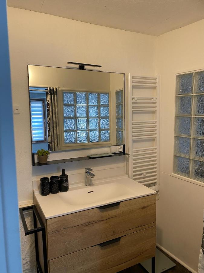 Poppy Appartement De Charme A 2 Min Centre-Ville Figeac Ngoại thất bức ảnh