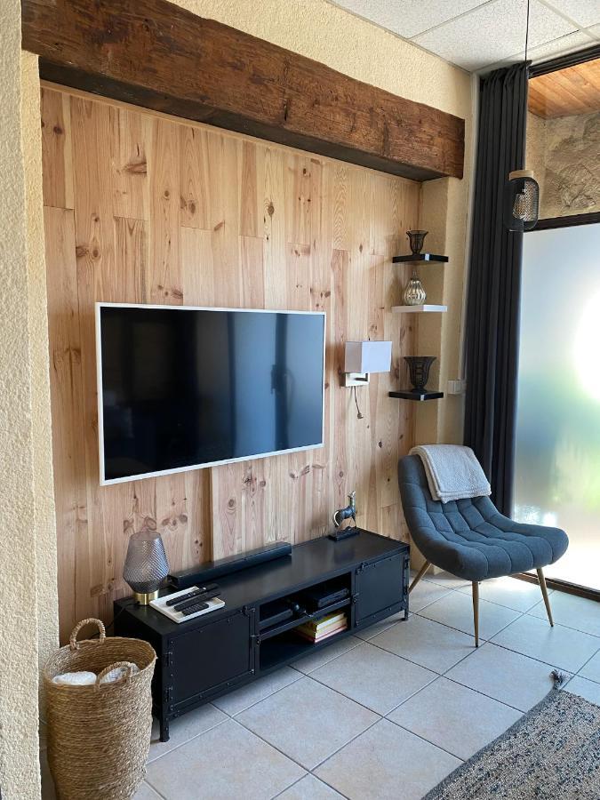 Poppy Appartement De Charme A 2 Min Centre-Ville Figeac Ngoại thất bức ảnh