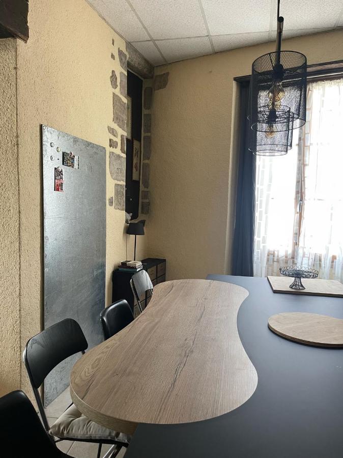 Poppy Appartement De Charme A 2 Min Centre-Ville Figeac Ngoại thất bức ảnh